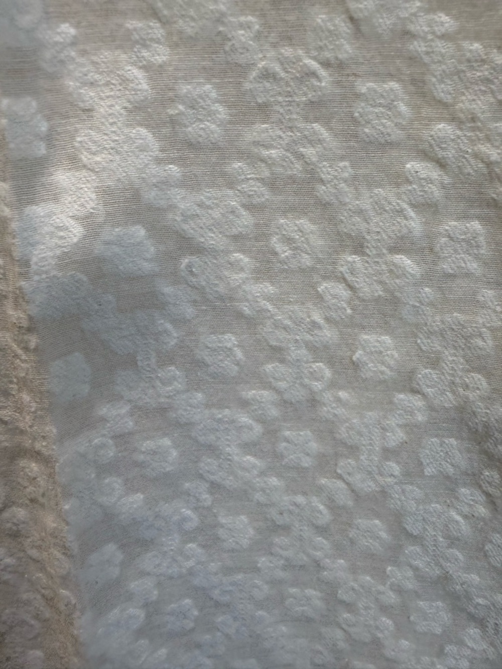 Men’s Fabindia Cream Embossed ethnic Cotton silk kurta and churidar pajama - Picture 4 of 11